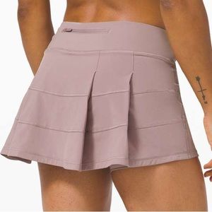 Lululemon pace rival skirt